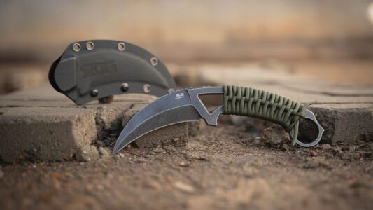 An oversized version of SOG’s famous Gambit fixed blade, the Gambit XL addresses a hunter's every need in one simple-to-use tool.